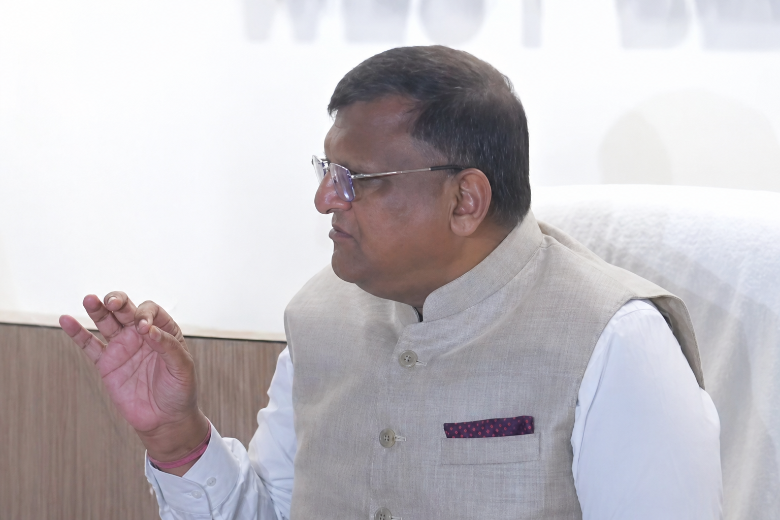 Manoj Kumar Agarwal Announces QR Code Verification & 3-Layer Security for Counting Centres in West Bengal Elections 2026