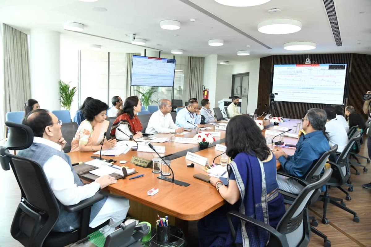 JP Nadda and CM Suvendu Adhikari Discuss Healthcare Expansion in West Bengal