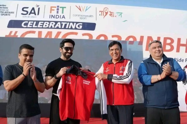 Ahmedabad Powers India’s Grand Commonwealth Games Day Celebration with 75th Fit India Sundays on Cycle