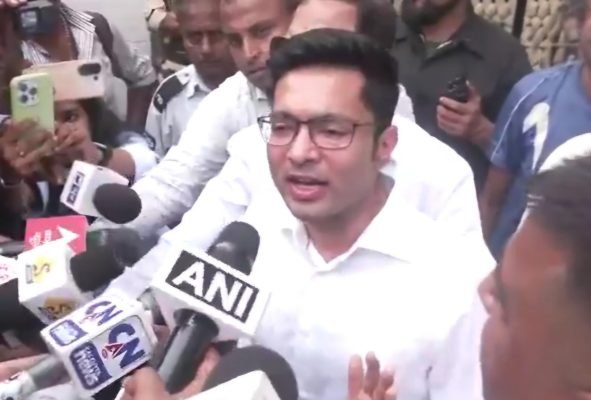 ‘I Will Never Bow Down’: Abhishek Banerjee Reacts Strongly to FIR