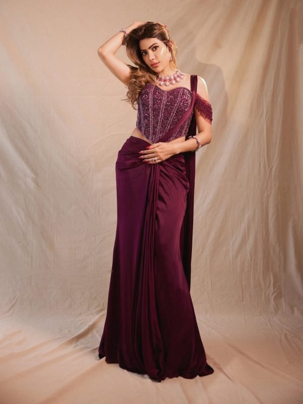 A perfect blend of beauty and confidence