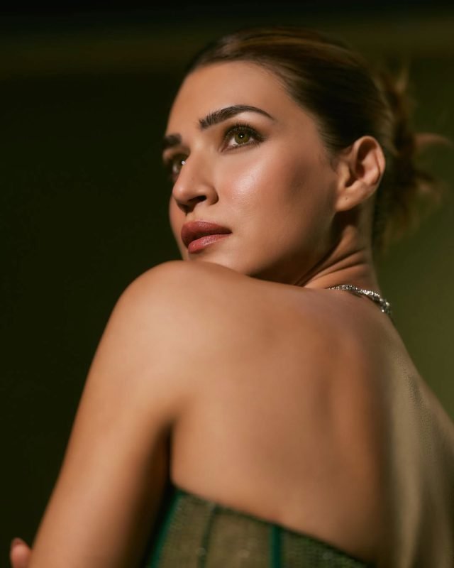 Grace, glamour, and undeniable star power. 💚