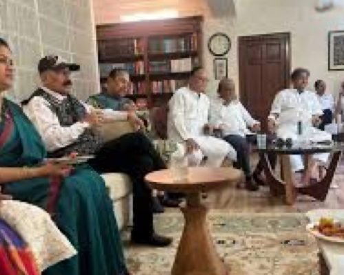 Political Earthquake in Bengal: 20 TMC MPs Move to Support BJP-Led NDA