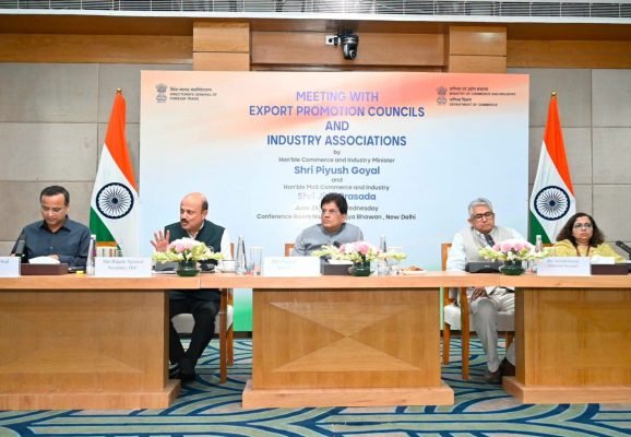Piyush Goyal Reviews Export Growth Strategy, Focuses on MSMEs and Global Competitiveness