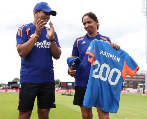 Harmanpreet Kaur Becomes First Cricketer to Reach 200 T20Is