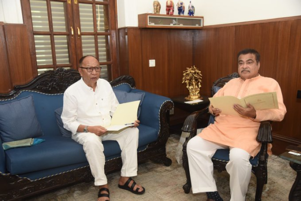 Manipur CM Meets Nitin Gadkari, Pushes for Progress on Key Highway Projects
