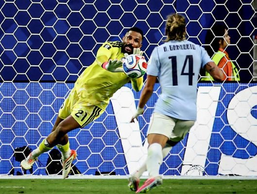 Mohammed Al-Owais Follows Vozinha's Heroics with Nine-Save Masterclass Against Uruguay