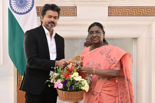 Tamil Nadu CM C. Joseph Vijay Meets President Droupadi Murmu at Rashtrapati Bhavan