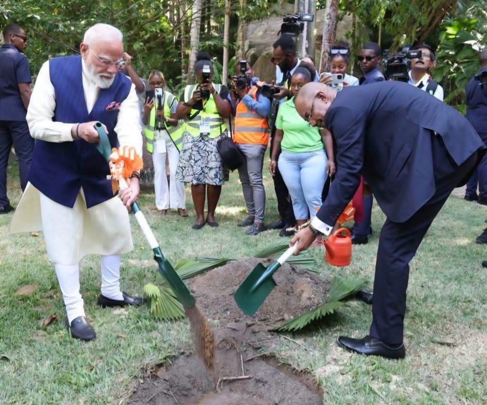 PM Modi Plants Coco de Mer Palm in Seychelles