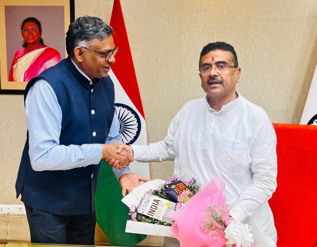 CM Suvendu Adhikari Holds Key Investment Talks with Amul Leadership