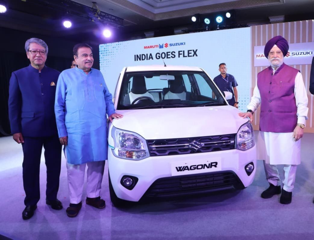 India Launches First Flex-Fuel Car: Nitin Gadkari and Hardeep Puri Unveil Maruti Suzuki’s Ethanol-Powered Vehicle