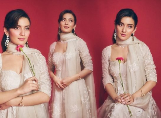 Pratibha Ranta Ethnic Elegance Look Wins Hearts Online