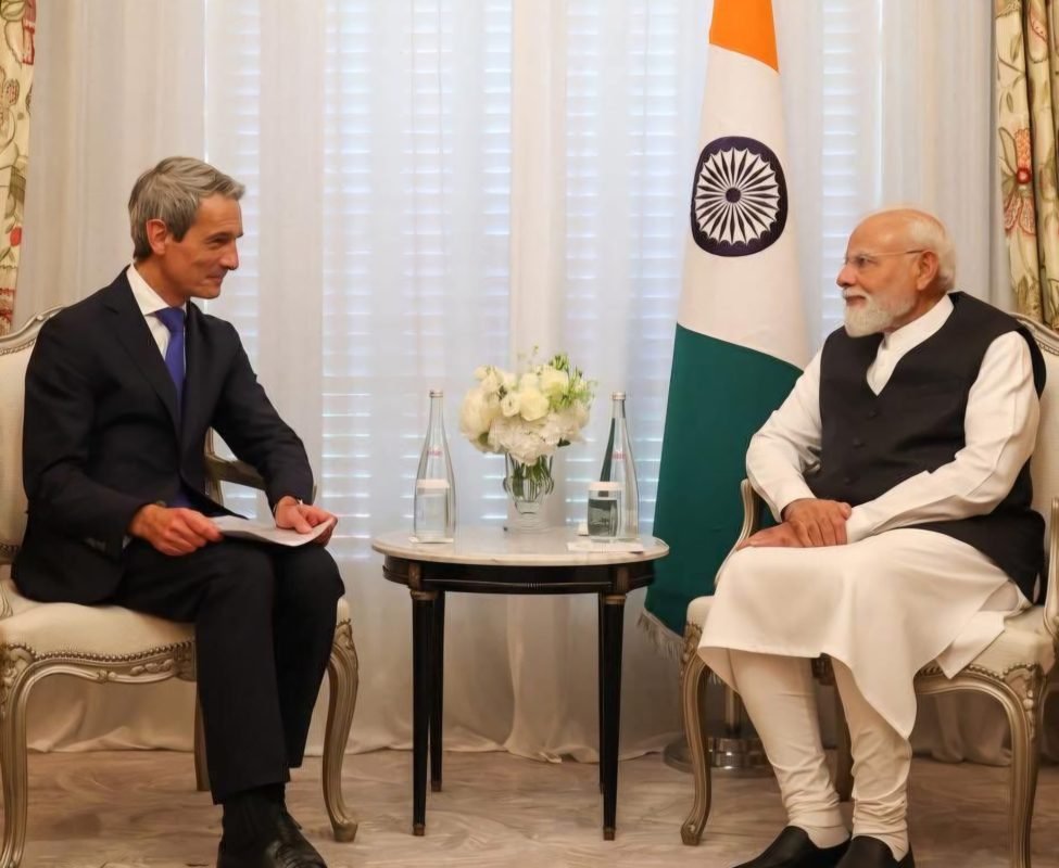 PM Narendra Modi Meets Saint-Gobain CEO Benoit Bazin, Discusses Future Investments in India