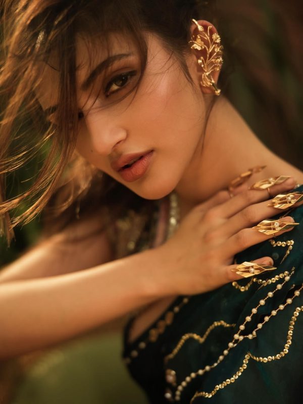 Elegance Unfolded. ✨