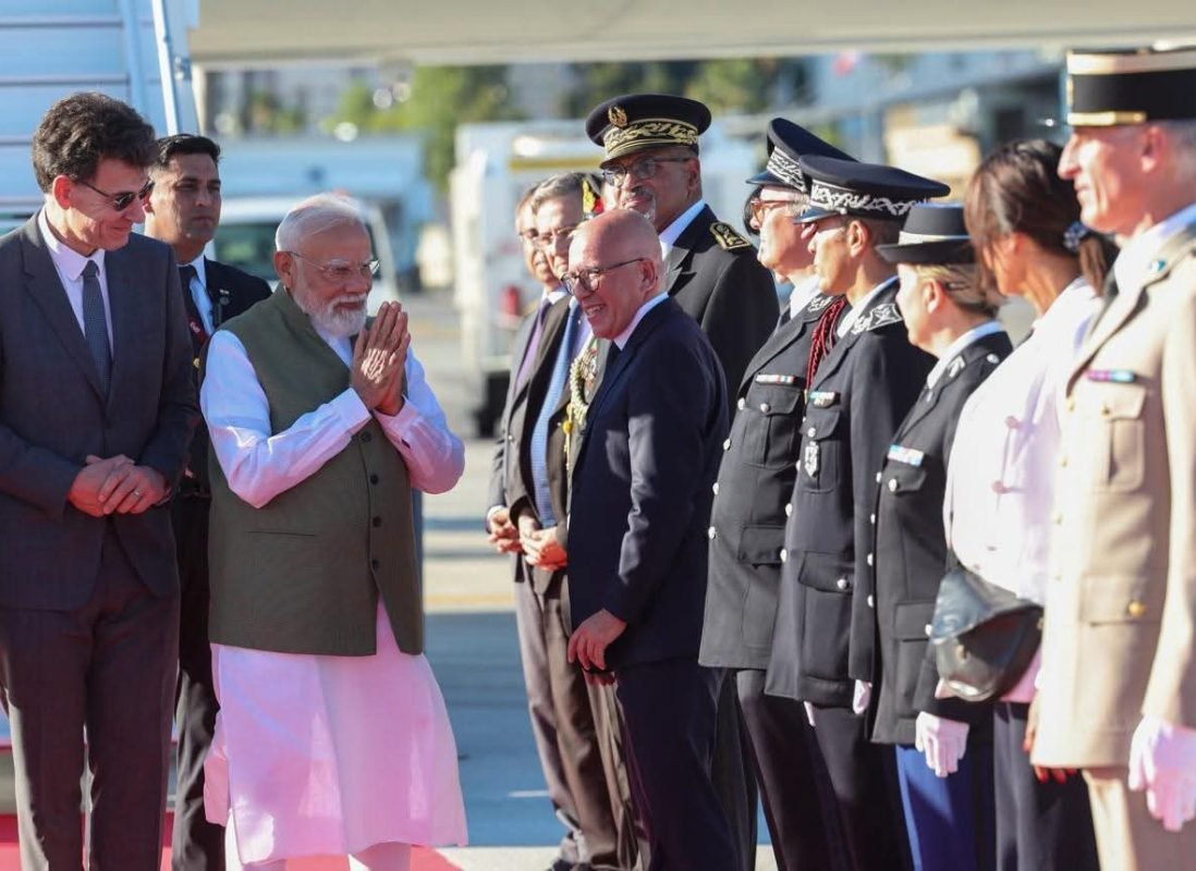 PM Narendra Modi Arrives in Nice, France for Key Talks with President Macron