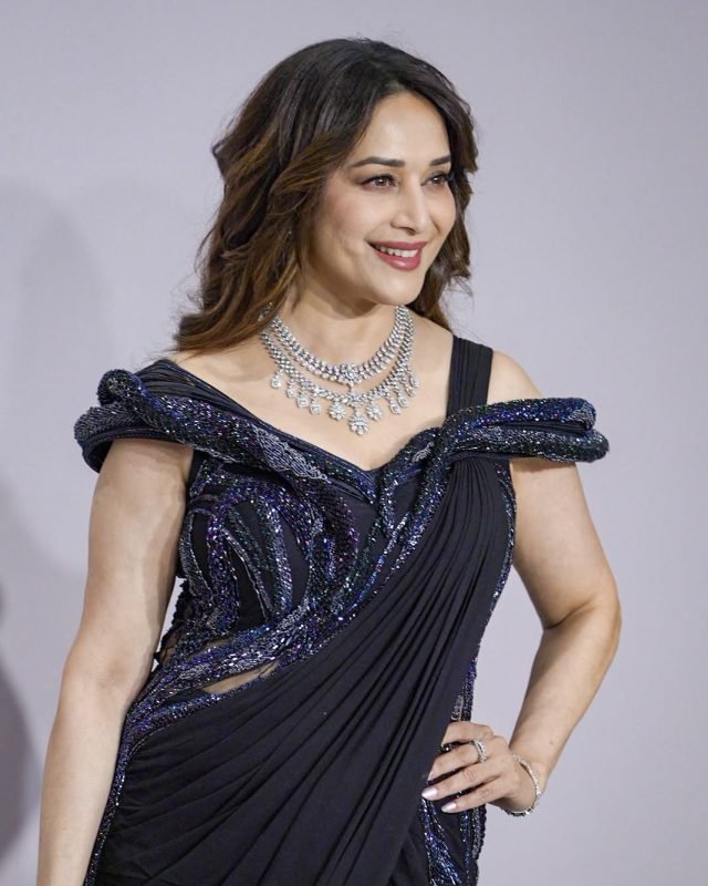 ✨ Elegance that speaks louder than words ❤️