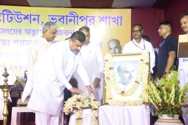 CM Suvendu Adhikari Pays Tribute to Dr. Syama Prasad Mookerjee on 125th Birth Anniversary