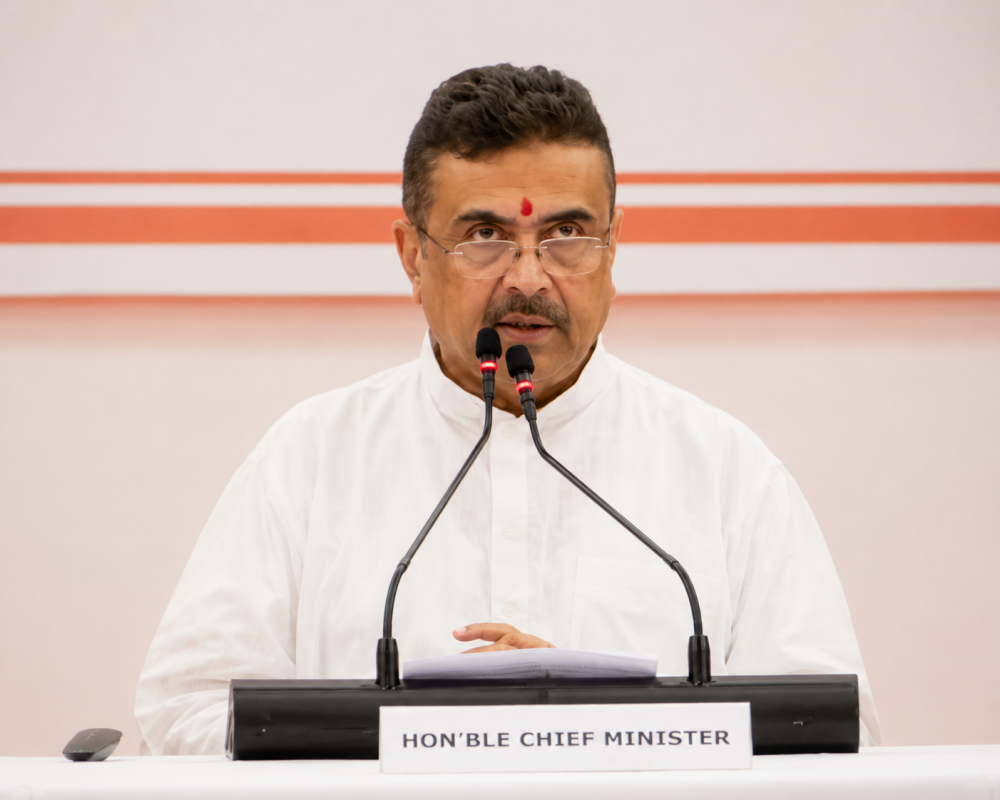 Chief Minister Suvendu Adhikari inaugurates PM Surya Ghar Muft Bijli Yojana in West Bengal as the first 1,800 families receive rooftop solar benefits.