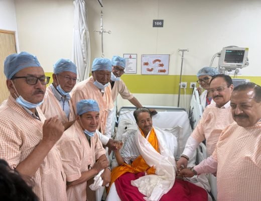 Sonam Wangchuk Ends Fast, Appeals for Peace