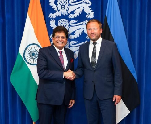 Piyush Goyal Holds Trade Talks with Estonia FM