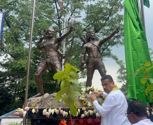 CM Suvendu Adhikari Pays Tribute to Hul Martyrs at Mukutmanipur