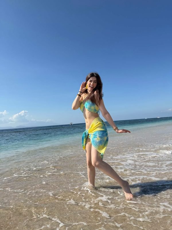 Ocean breeze, happy heart. 💙