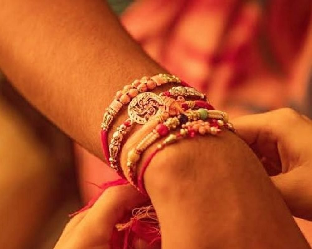 Rakhi Bandhan Celebrations Across West Bengal on August 28