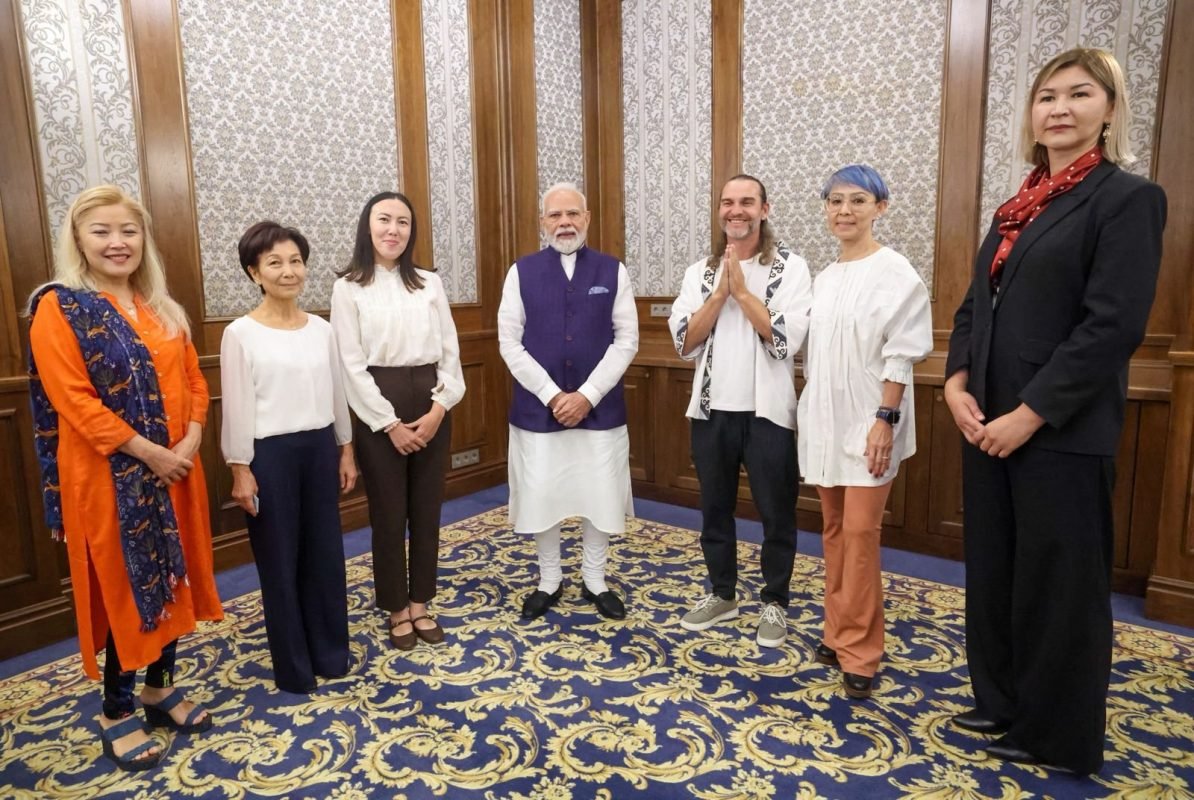 Prime Minister Narendra Modi meets people closely associated with India in Bishkek
