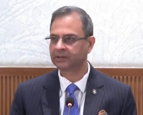 RBI Governor: Headline Inflation to Guide Monetary Policy