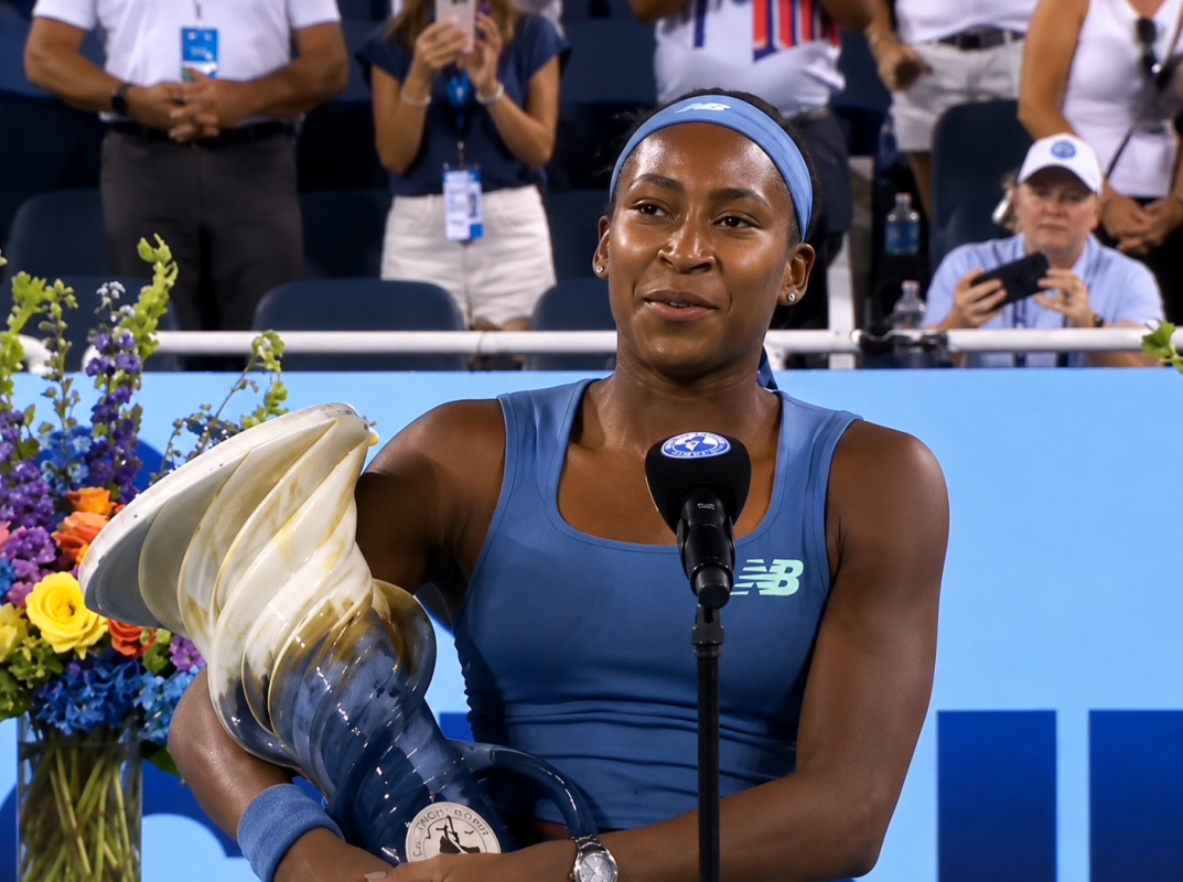 Coco Gauff celebrates after defeating Jessica Pegula in the Cincinnati Open final