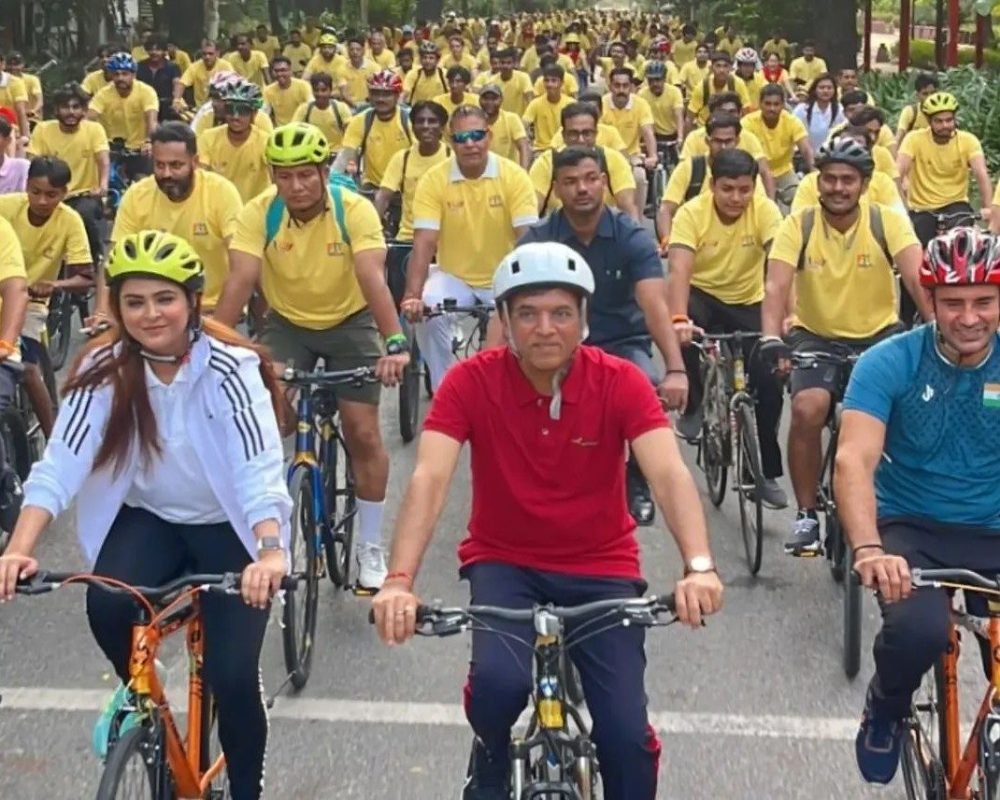 Sundays on Cycle: Mandaviya Leads 88th Edition in Delhi