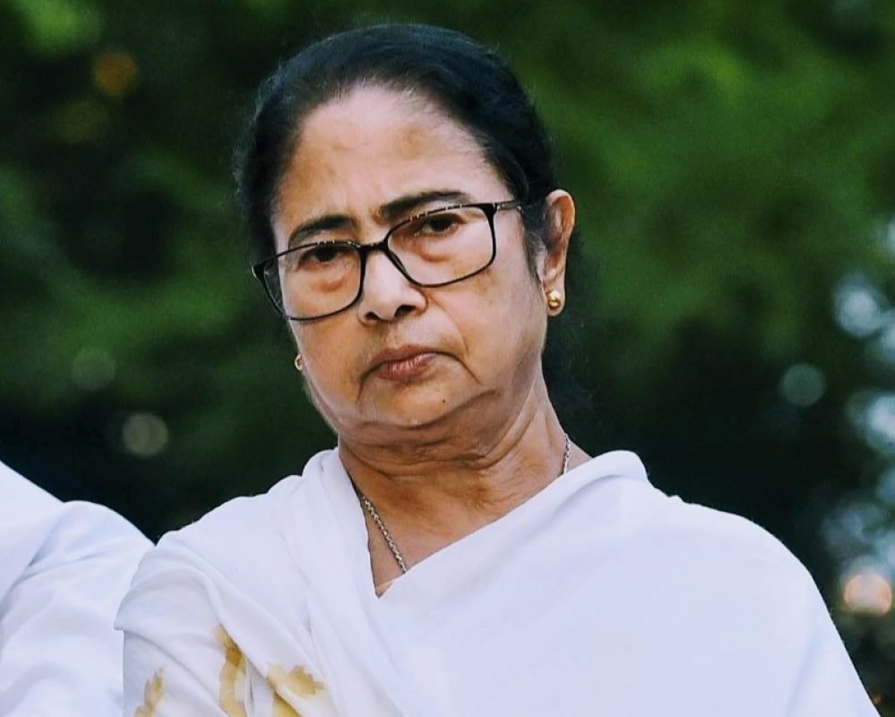 Mamata Banerjee Named in FIR Over High Court Order Violation