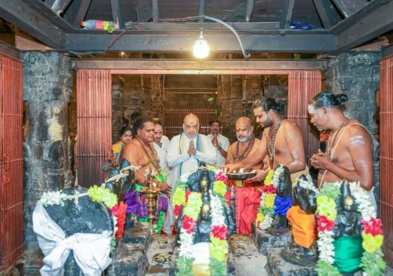 Amit Shah Offers Prayers at Tiruvannamalai Shrines