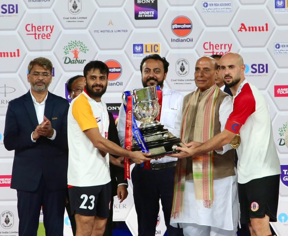 East Bengal FC players celebrate after beating Mohun Bagan 4-1 in the Durand Cup 2026 final at Salt Lake Stadium