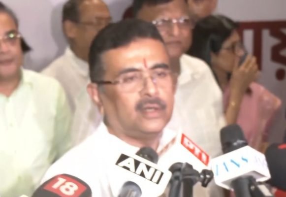 Suvendu Adhikari Pushes Industry, Jobs and Investment in Bengal