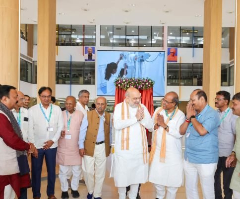 Amit Shah Visits JGMM Medical College and KLE Hospital in Hubballi