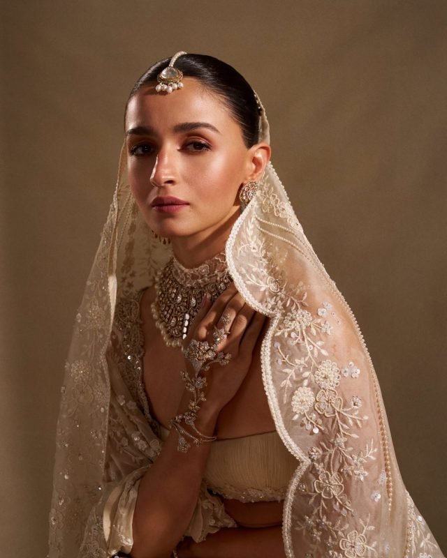 Simply regal. 👑