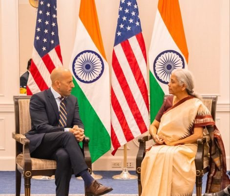Sitharaman Discusses India’s Growth With BNY Mellon COO