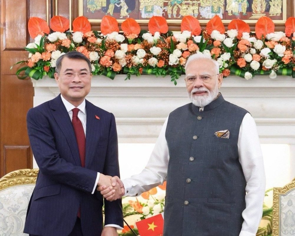 India Vietnam Relations: Modi Meets Vietnam PM at BRICS Summit