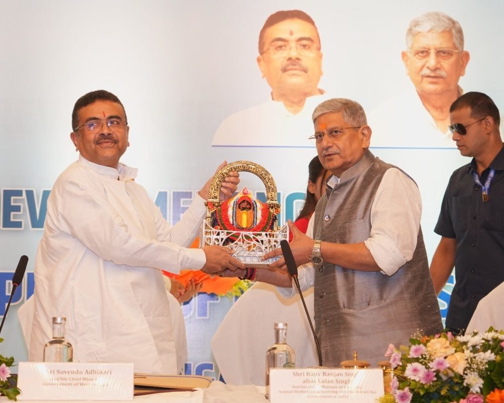 West Bengal Fisheries Development: Suvendu Adhikari, Rajiv Ranjan Singh Review Aquaculture Roadmap