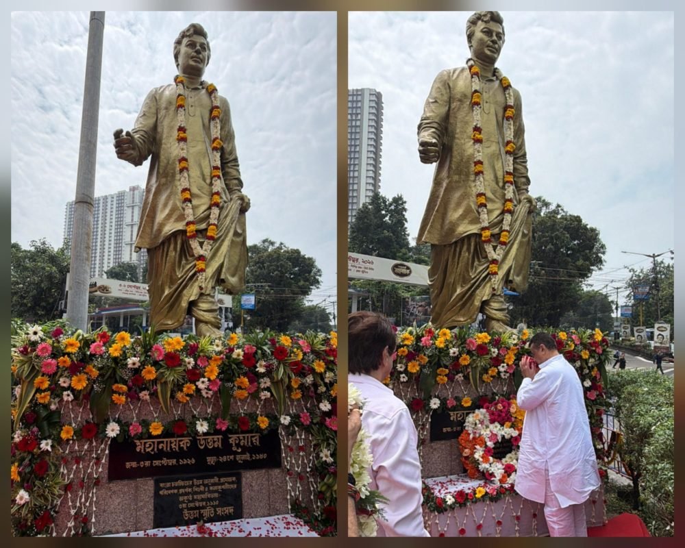 Suvendu Adhikari pays floral tribute at Uttam Kumar’s statue in Tollygunge during the legendary actor’s birth centenary celebrations.