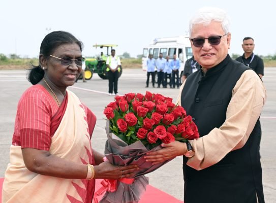 President Droupadi Murmu Arrives in Nashik, Maharashtra