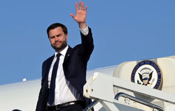 JD Vance letter to Iranian security chief reported amid US strike threats