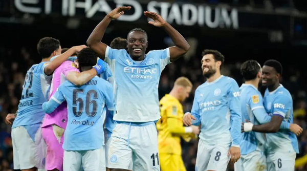 League Cup: Liverpool and Manchester City advance after penalty shoot-outs