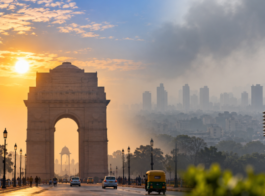 Delhi Weather: 18°C Minimum, AQI Remains Poor