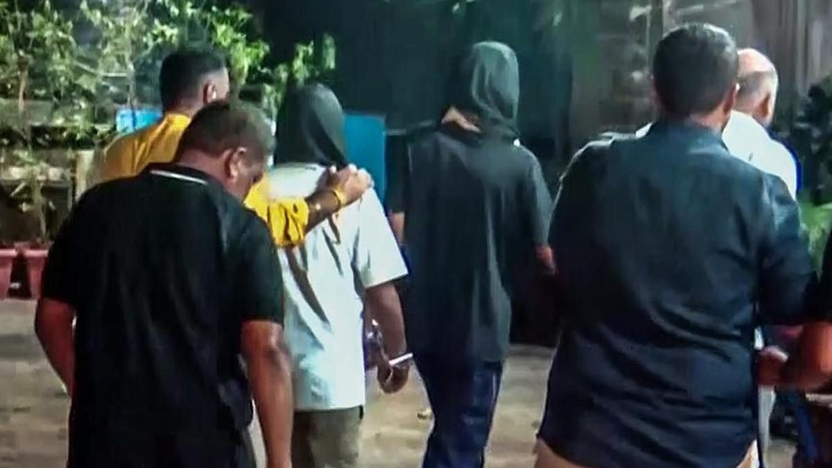 Tiger Shroff firing case: four accused remain in police custody
