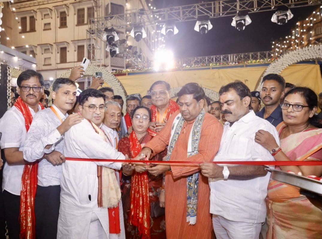 Young Boys Club Durga Puja 2026 Unveils ‘Ram Rajya’ Theme in Central Kolkata