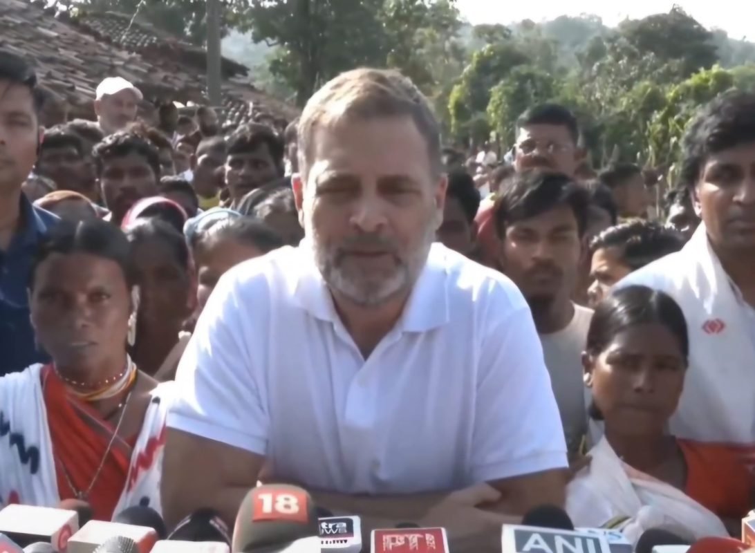 Rahul Gandhi addressing concerns over tribal rights and government services in Balaghat, Madhya Pradesh