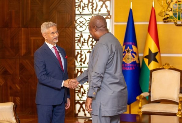 Jaishankar Meets Ghana President Mahama to Deepen India-Ghana Partnership