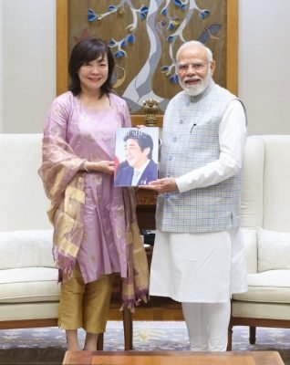 PM Modi Meets Akie Abe, Recalls Shinzo Abe’s India Ties
